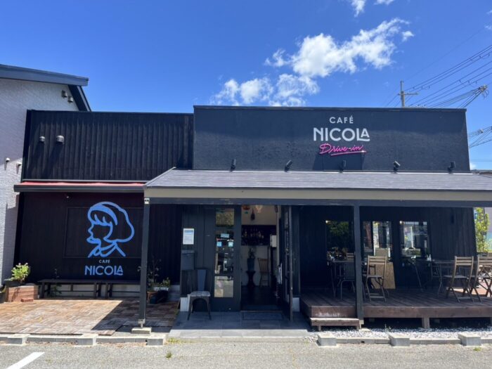 CAFE NICOLA 外観